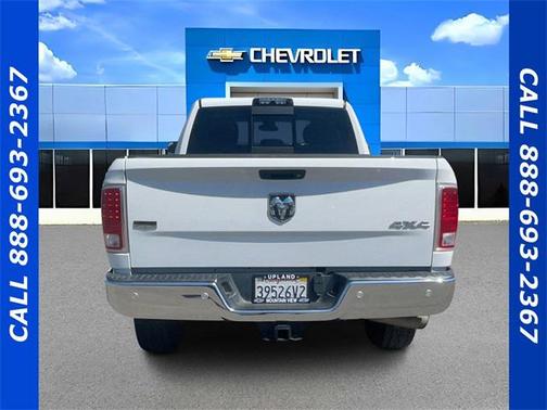 2018 RAM 2500 Laramie Crew Cab 4x4 6'4' Box