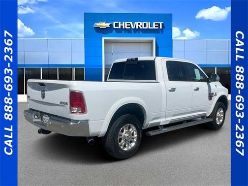 2018 RAM 2500 Laramie Crew Cab 4x4 6'4' Box
