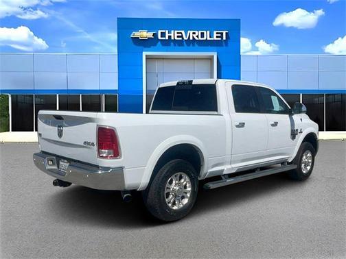 2018 RAM 2500 Laramie Crew Cab 4x4 6'4' Box