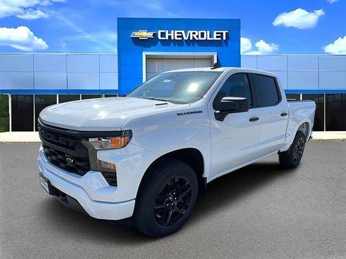 Summit White 2026 Chevrolet Silverado 1500 Custom