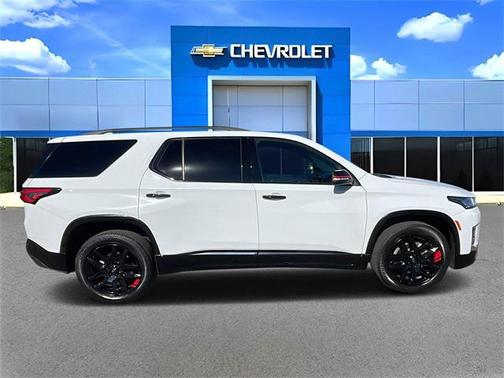 2022 Chevrolet Traverse Premier