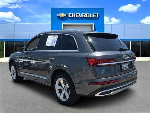 2021 Audi Q7 45 Premium Plus