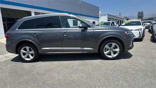 2021 Audi Q7 45 Premium Plus