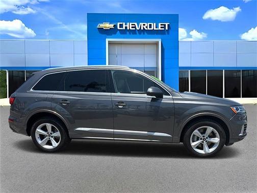 2021 Audi Q7 45 Premium Plus