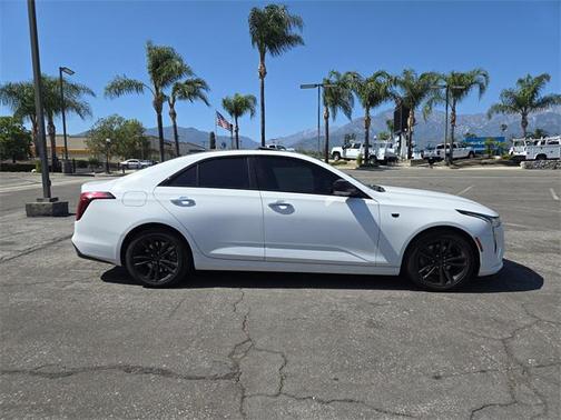 2021 Cadillac CT4 Luxury