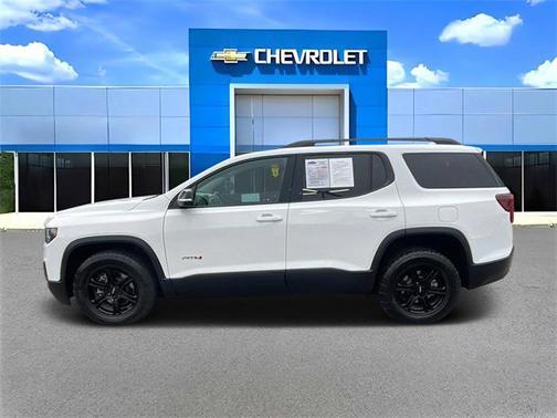 2022 GMC Acadia AWD AT4