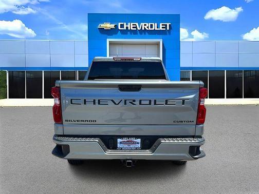 Sterling Gray Metallic 2026 Chevrolet Silverado 1500 Custom
