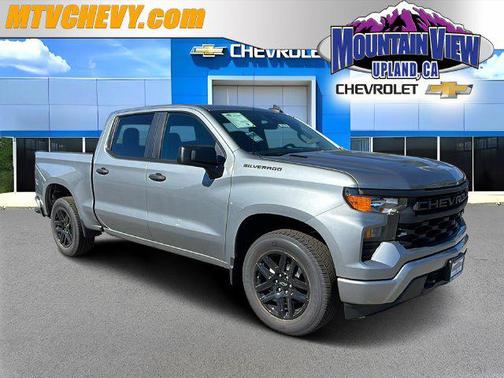 Sterling Gray Metallic 2026 Chevrolet Silverado 1500 Custom