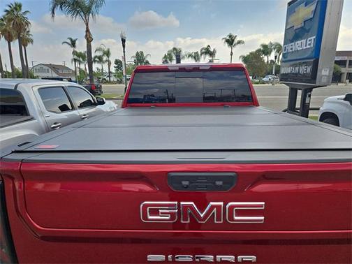 2025 GMC Sierra 2500 AT4