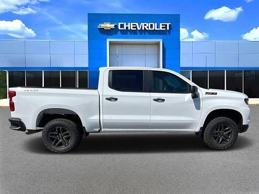 Summit White 2026 Chevrolet Silverado 1500 Custom Trail Boss