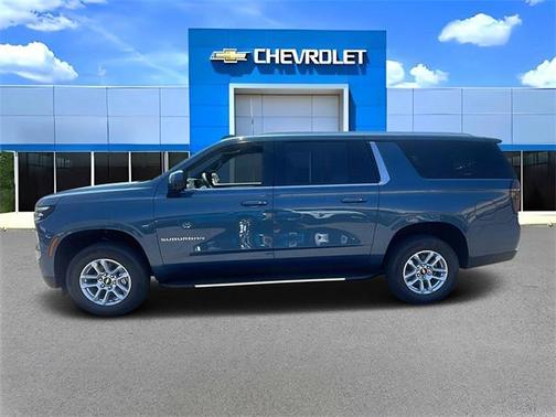 2025 Chevrolet Suburban LS