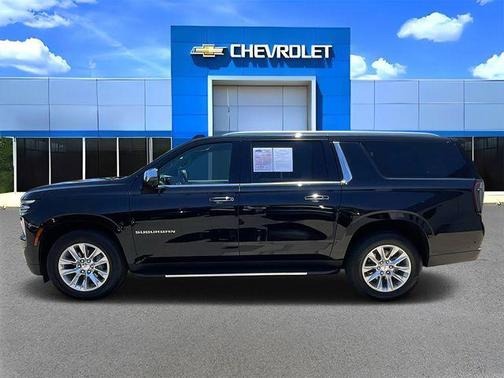 Black 2025 Chevrolet Suburban Premier