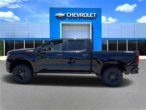 2025 Chevrolet Silverado 1500 Custom Trail Boss