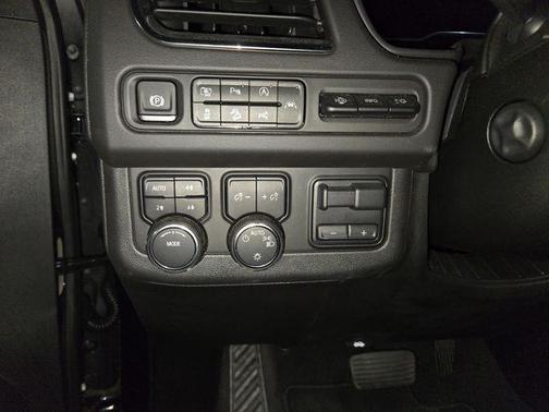 Dark Ash Metallic 2024 Chevrolet Tahoe 4WD High Country