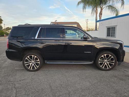 Onyx Black 2018 GMC Yukon SLT