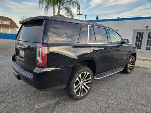 Onyx Black 2018 GMC Yukon SLT