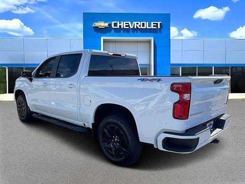 Summit White 2026 Chevrolet Silverado 1500 RST