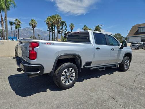 2023 Chevrolet Silverado 2500 Custom