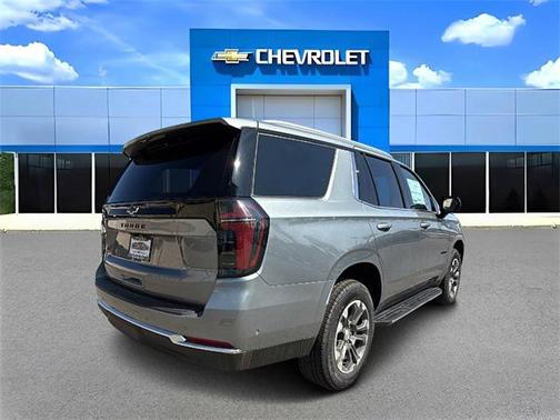 2025 Chevrolet Tahoe LS