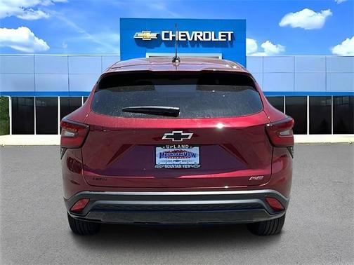 2025 Chevrolet Trax FWD 1RS