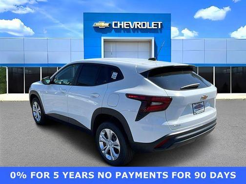 Summit White 2026 Chevrolet Trax LS