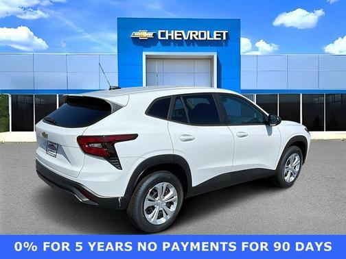 Summit White 2026 Chevrolet Trax LS