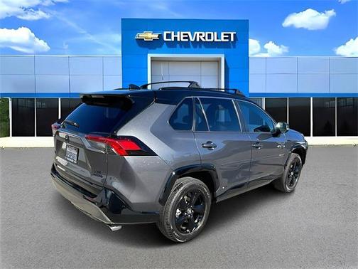 2020 Toyota RAV4 Hybrid SE