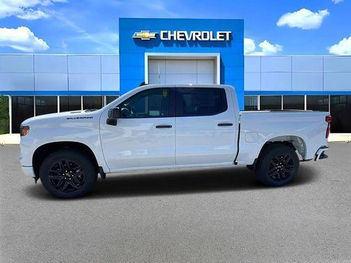 Summit White 2026 Chevrolet Silverado 1500 Custom