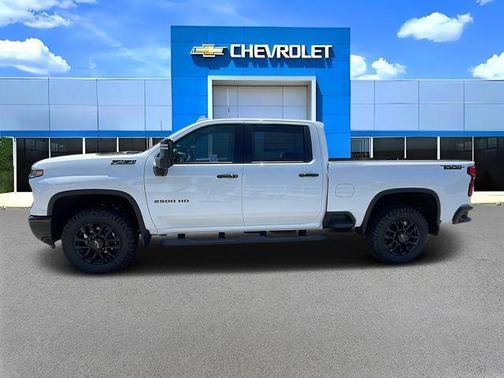 Summit White 2026 Chevrolet Silverado 2500 LTZ