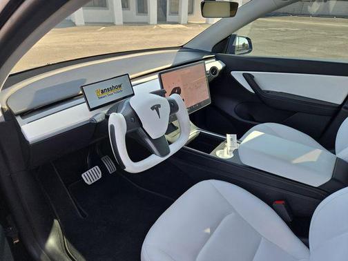 Solid Black 2021 Tesla Model Y Performance Dual Motor All-Wheel Drive