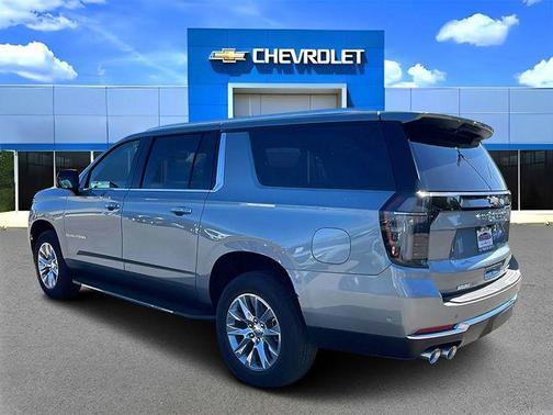 Sterling Gray Metallic 2026 Chevrolet Suburban Premier