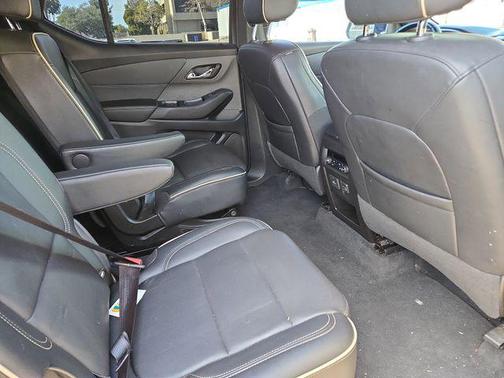 2022 Chevrolet Traverse Premier