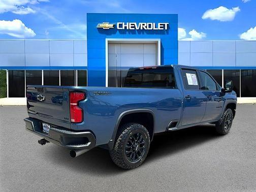 Lakeshore Blue 2026 Chevrolet Silverado 3500 LTZ