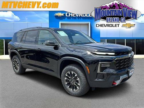 Mosaic Black Metallic 2026 Chevrolet Traverse AWD Z71
