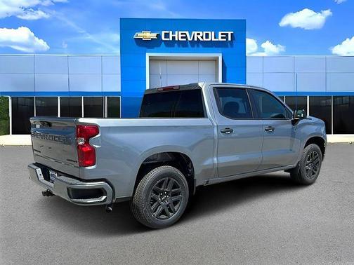 Sterling Gray Metallic 2026 Chevrolet Silverado 1500 Custom