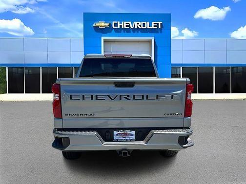 Sterling Gray Metallic 2026 Chevrolet Silverado 1500 Custom