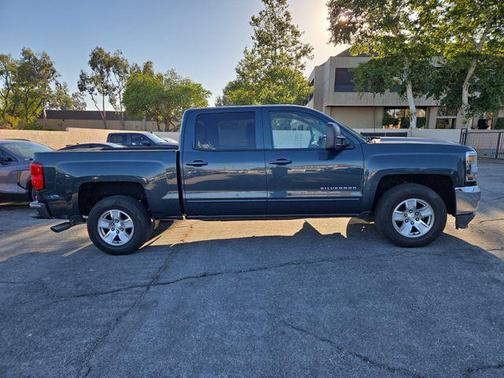 Graphite Metallic 2017 Chevrolet Silverado 1500 1LT