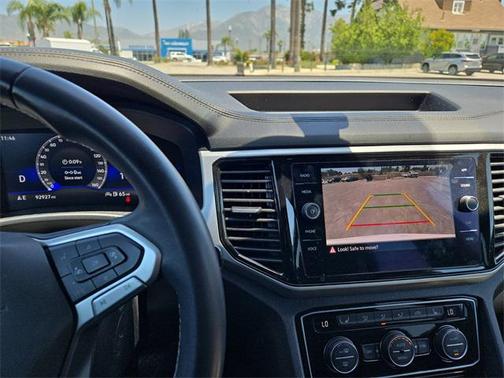 2022 Volkswagen Atlas Cross Sport 3.6L V6 SE w/Technology