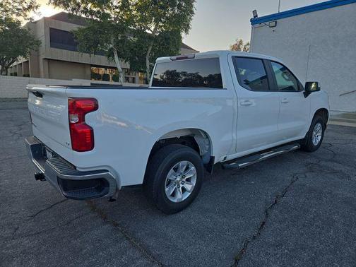 Summit White 2023 Chevrolet Silverado 1500 LT