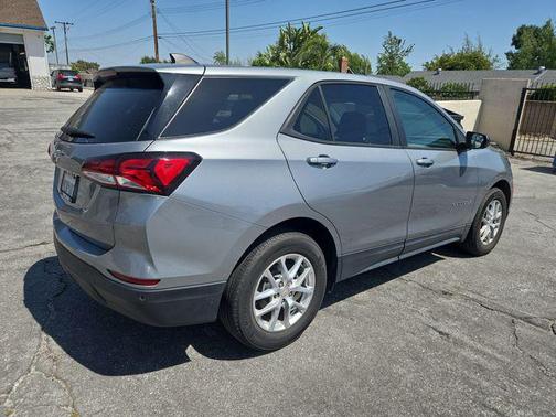 Sterling Gray Metallic 2024 Chevrolet Equinox LS