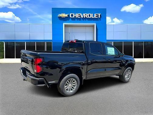 Black 2026 Chevrolet Colorado LT