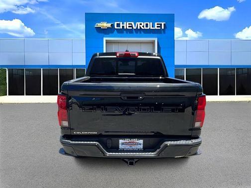 Black 2026 Chevrolet Colorado LT