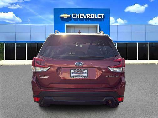 2022 Subaru Forester Premium