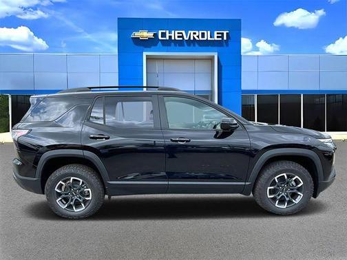 Mosaic Black Metallic 2026 Chevrolet Equinox AWD ACTIV