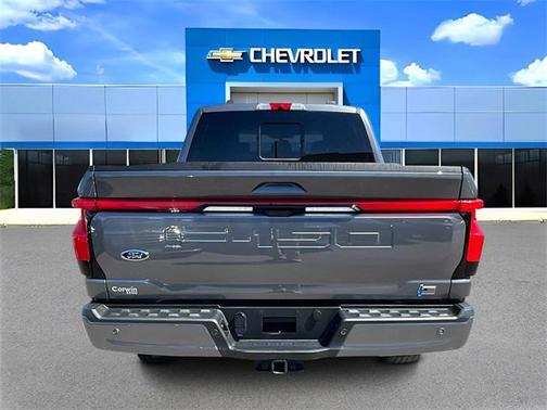 2022 Ford F-150 Lightning LARIAT