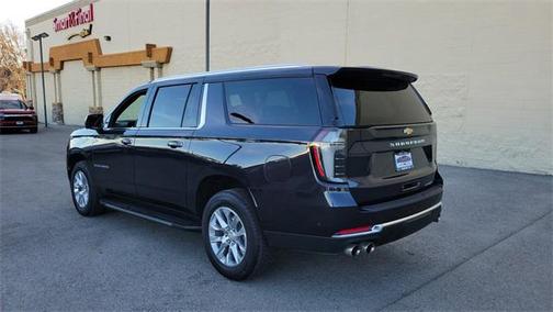 2025 Chevrolet Suburban Premier