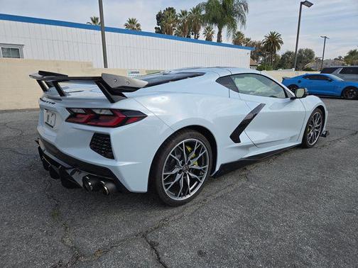 2024 Chevrolet Corvette Stingray w/1LT