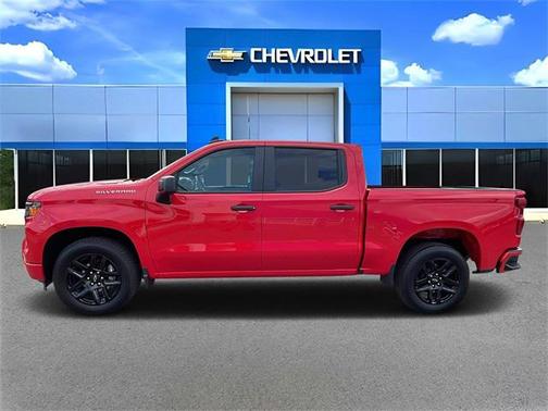 2025 Chevrolet Silverado 1500 Custom