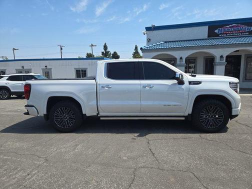 White Frost Tricoat 2022 GMC Sierra 1500 Denali Ultimate