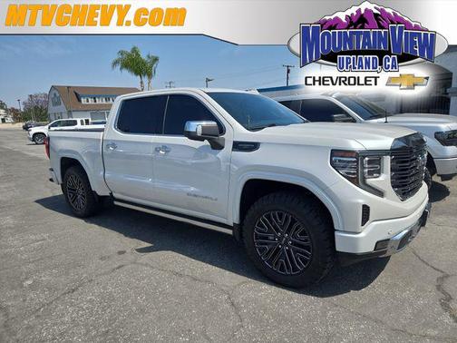 White Frost Tricoat 2022 GMC Sierra 1500 Denali Ultimate